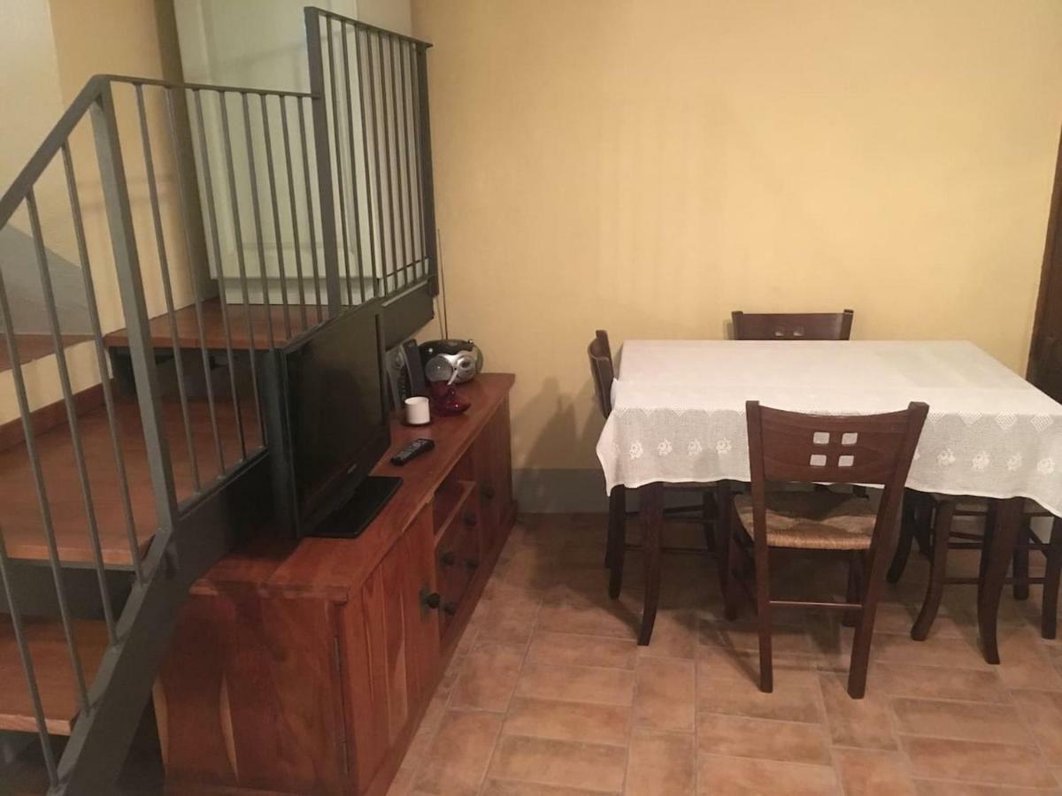 Loft De' Riccardi Apartamento Chianni Exterior foto