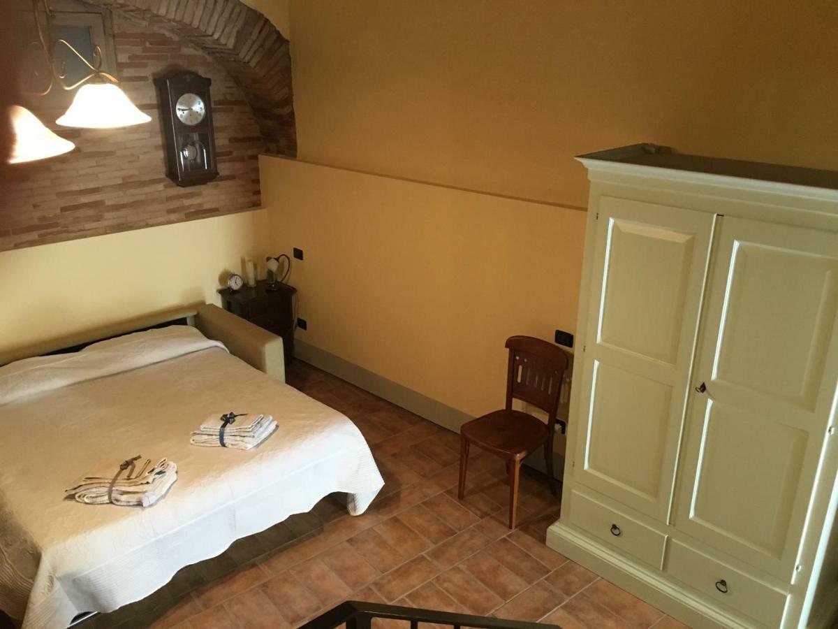 Loft De' Riccardi Apartamento Chianni Exterior foto